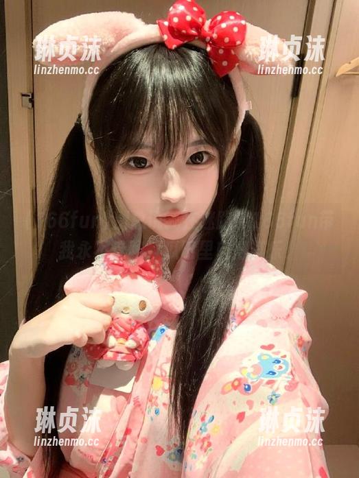 166fun 别总说我在迷路,166fun带我永不迷路,瓜田里自得其乐!