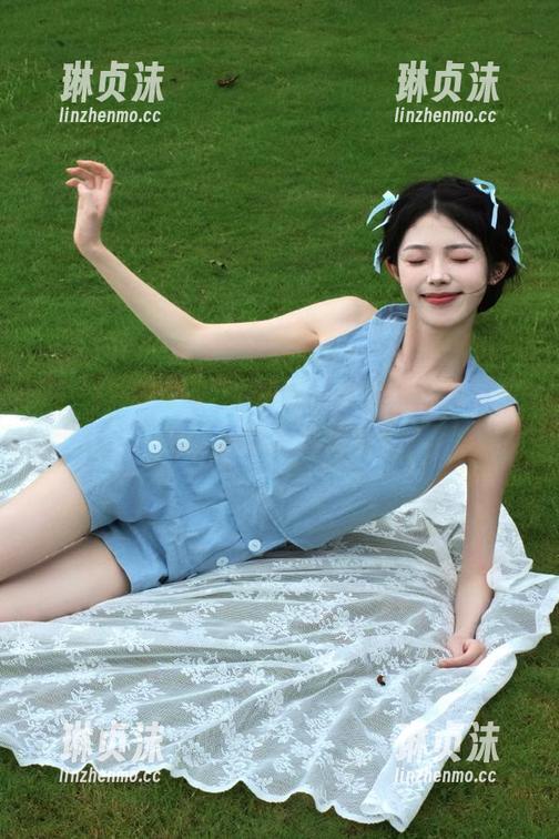 在www.17在线的时候，心里默默想：为啥要点进来？