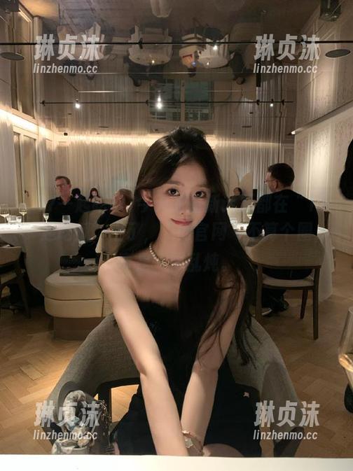 17一起吃瓜 今天的最新话题都在“17一起吃瓜”上了,“网官网”不算个圈,真是一锅乱炖。