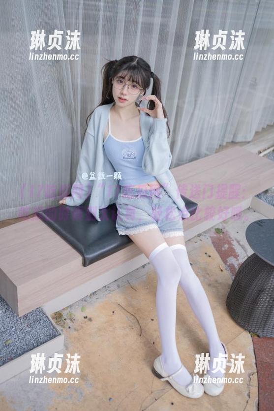 17吃瓜网 “17吃瓜网”传送门提醒:吃瓜的时候别太认真,轻松点比较好哦。