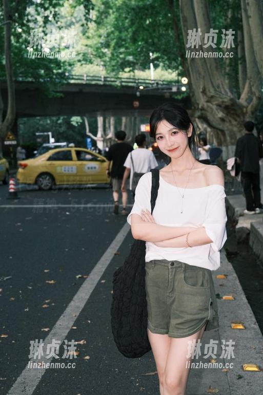 51cg 轻松一刻,来中央厨房喂饱你的精神:51cgw傻乎乎的视频等你!