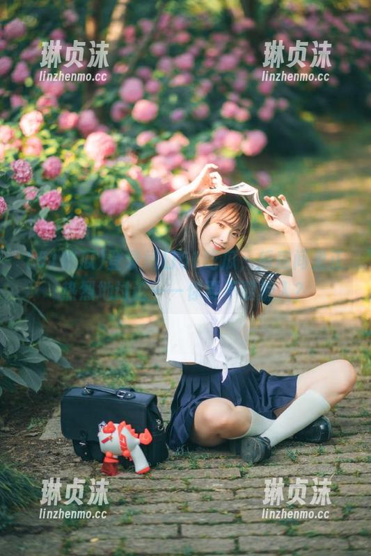 51吃瓜 登录阔口51吃瓜,瓜房间里正热烈地讨论——你要不要加入?