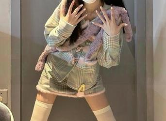 跟不上潮流？没事，51吃瓜链接在这！新鲜瓜果任你狂吃不腻。