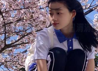 51吃瓜：观看今日满满的瓜，心里似乎有点小期待呢。