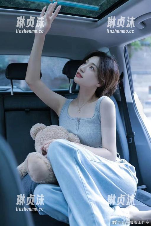 51吃瓜 下载《51吃瓜coog》,你也可以成为朋友圈的八卦鸽子。