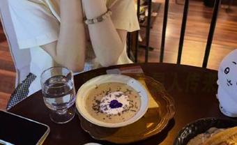 你说这51黑料吃瓜网ccgg的资源，难道是外星人传来的？
