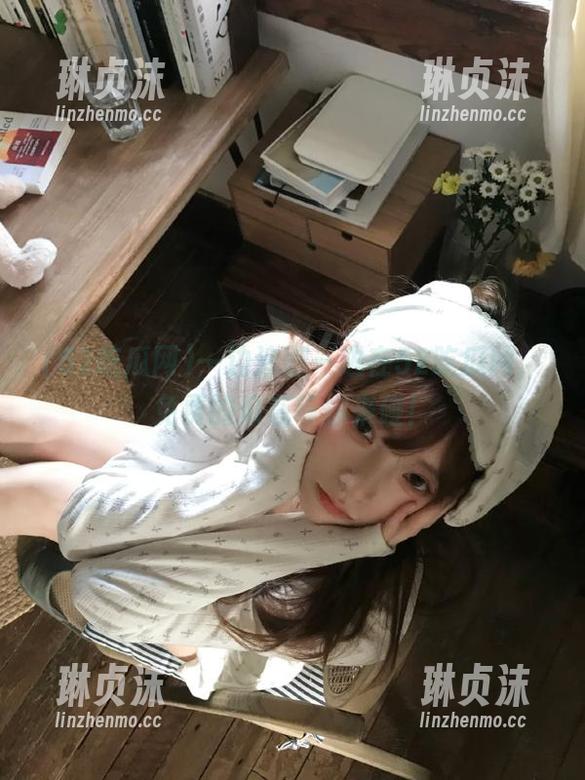 一边追剧一边在52吃瓜网，免费的瓜在等你来碰！
