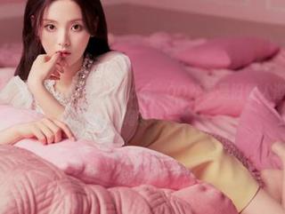 开启91cg.comapp后，QQ就像是旧情人邀请我一起喝茶…