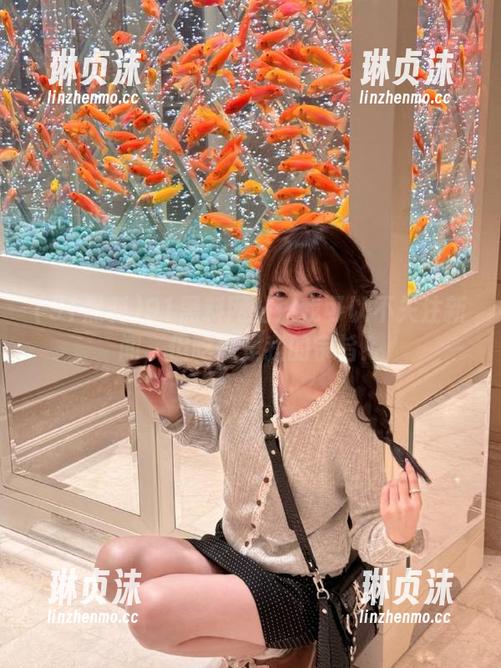91黑料 91黑料网站:我可以不关注新闻,但吃瓜是我的宗旨!