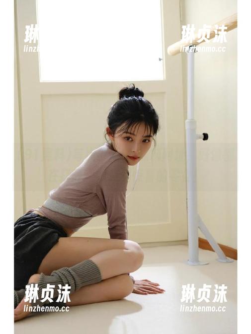 91黑料 每次打开91黑料网址,好像都在打开一箱充满惊喜的零食!