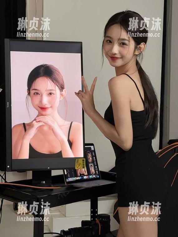 “fuli23”里的免费资讯好像能翻转我的小宇宙，有点小兴奋！