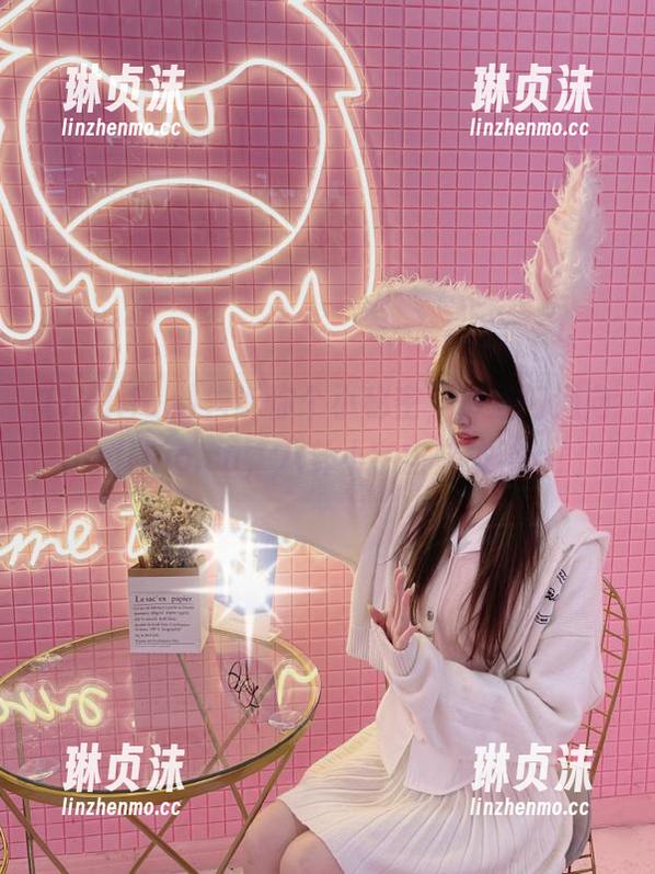 heiliao 告诉你个小秘密,传送门通向heiliao.su,八卦小宇宙爆发ing!