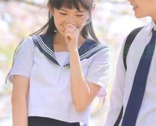 头脑风暴：hlw.bet视频教你如何优雅地吃西瓜！