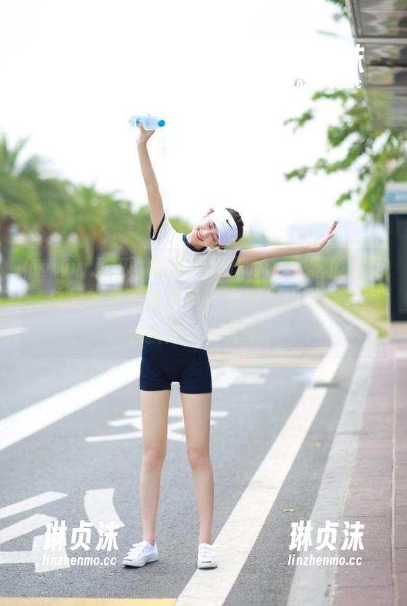 www.吃瓜 每当我打开www.吃瓜官网,总是好奇啥新事儿,有时候也觉得人怎么就那么奇怪呢。