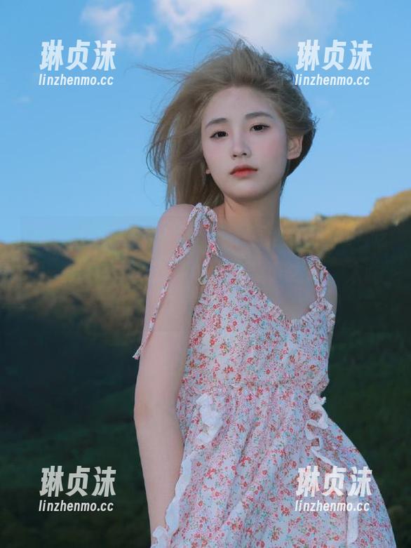 跟着导航，直达“www.吃瓜”，一瞬间仿佛变身八卦小达人，太嗨了。