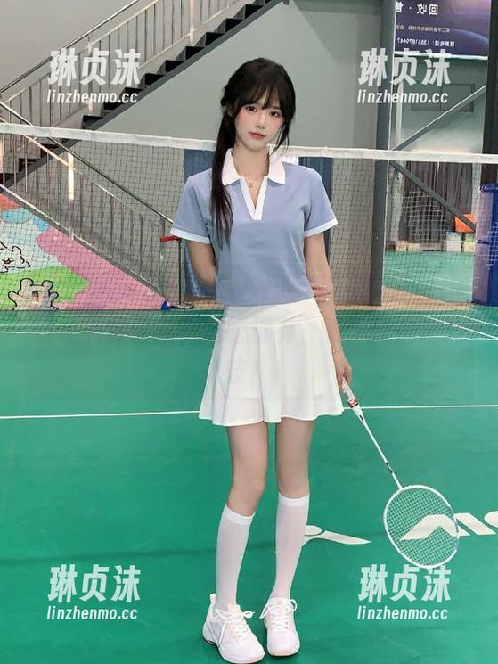 www.吃瓜 “www.吃瓜”的地址,简直是八卦食堂,吃啥都有,看得我直起鸡皮!