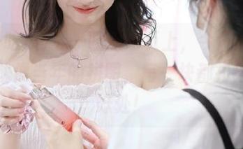 五一吃瓜网页上，今日的热门大瓜就像当年的拼图，每一块都扣得恰到好处！