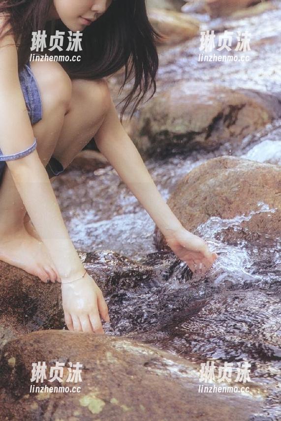 免费吃瓜网 感觉今天的“免费吃瓜网”链接又新鲜又“香”,不看会有点心痒。