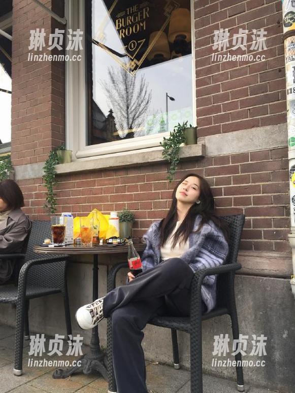 吃瓜不打烊 是时候登录‘吃瓜不打烊’了,扒哥黑料总让人目瞪口呆!