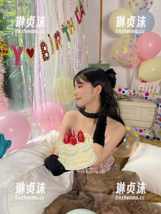 吃瓜大本营 谁说瓜不甜?吃瓜大本营直达懵逼现场,让你掉头就想把瓜吃瓢!