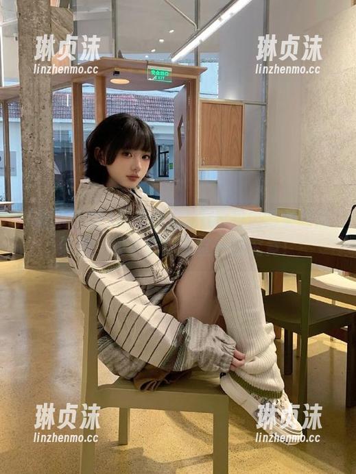 吃瓜天堂 从未见过的ios和值得关注的话题,快来吃瓜天堂一探究竟!
