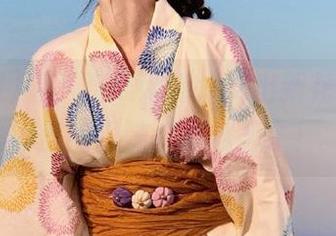 看，吃瓜网地址又出新花样，app里的趣味全在这里了！
