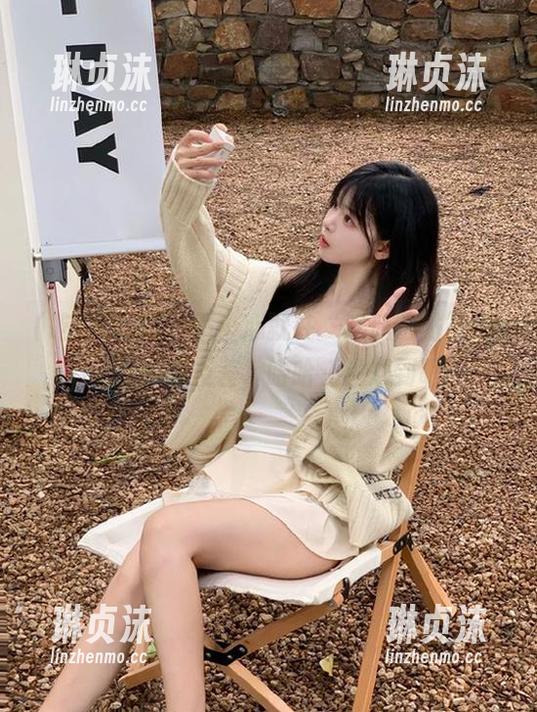 一不小心就在“吃瓜网站”app上看到的反差，哈哈，没想到吧！