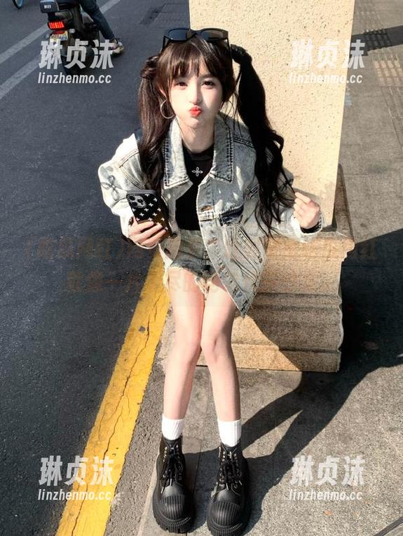 吃瓜网红 网页超爽,让我觉得吃瓜网红就像一片无尽的马尔代夫沙滩。