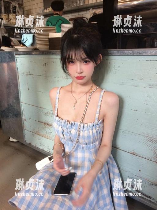 最近下载了最新的吃瓜黑料网，真想看完所有黑料好好感慨一番。