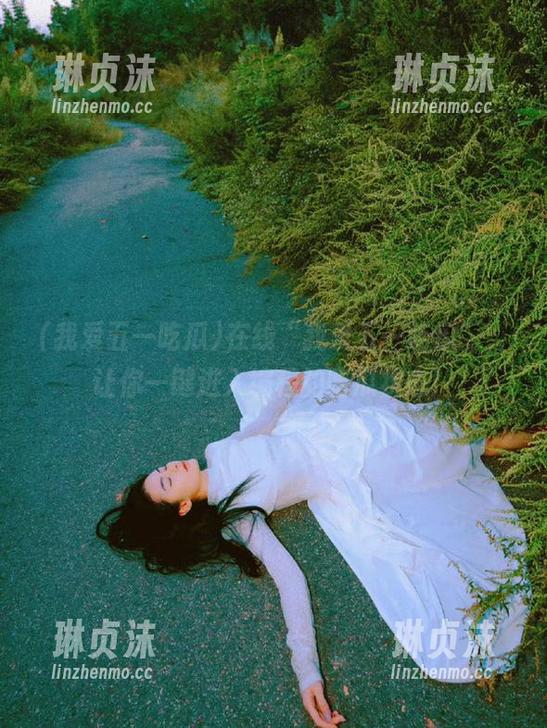 我爱五一吃瓜 在线“我爱五一吃瓜”,让你一键进入编程的吃瓜状态!