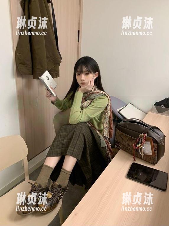 我爱吃瓜 我爱吃瓜首页,顶级DIY瓜养成,吃出个活泼的小八卦!