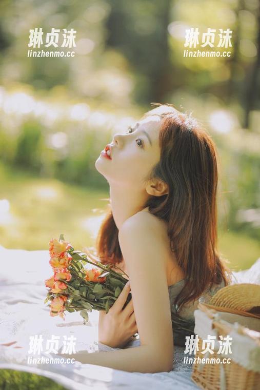 我要吃瓜 解锁“秀人”瞬间,点开“51我要吃瓜”链接,已然被迷得不要不要的