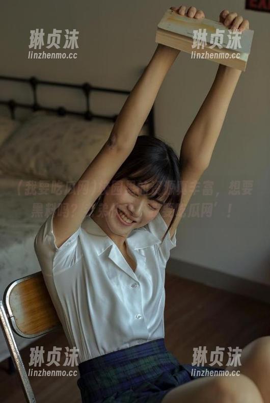 我要吃瓜网 校园里的资源真丰富,想要黑料吗?老弟快来‘我要吃瓜网’!