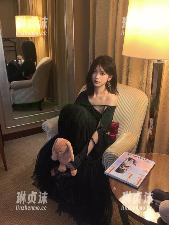 社区黑料网 你也来分享一下社区黑料网里的震撼瓜,保证让你眼前一亮!
