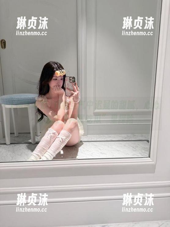 网曝吃瓜 观看空气中迟疑的甜腻,心心念念在“网曝吃瓜”里探险