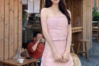 关闭喧嚣，点开zztt30su黑料不打烊，发布的新闻引爆评论区！