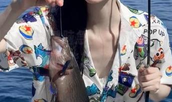 健脑急救，首页黑料不打烊，吃个瓜能轻松一整天！