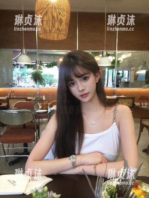 白天忙忙碌碌，晚上潜入黑料不打烊的传送门，果然又是个精神食粮的源泉！