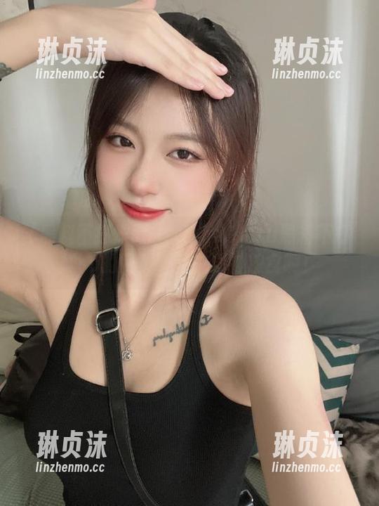 tttzzz01.su黑料不打烊so的网页，我的精神粮食啊！