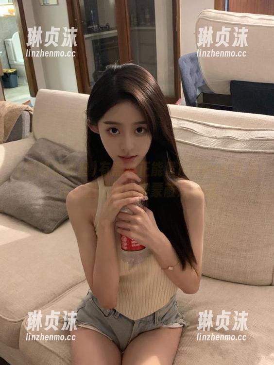 有黑料正能量index导航相伴，别怕被甜蜜蒙蔽双眼哦
