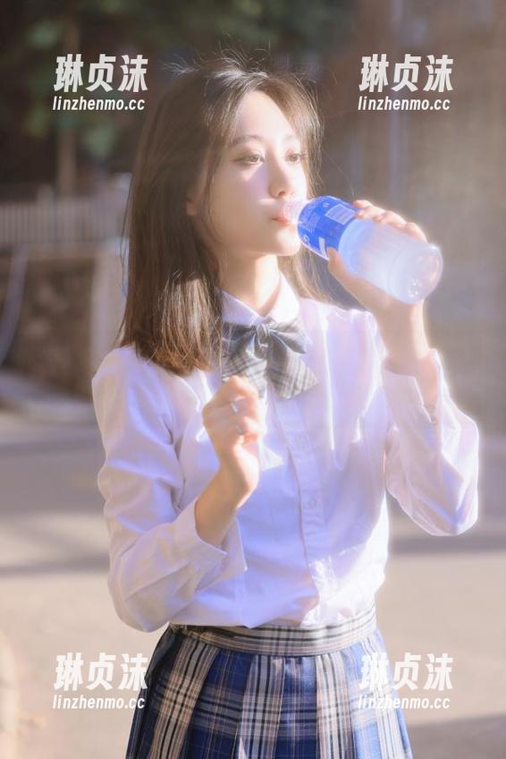 黑料网 还等什么?黑料网苹果版下载,稳稳带你飞向吃瓜新天地!